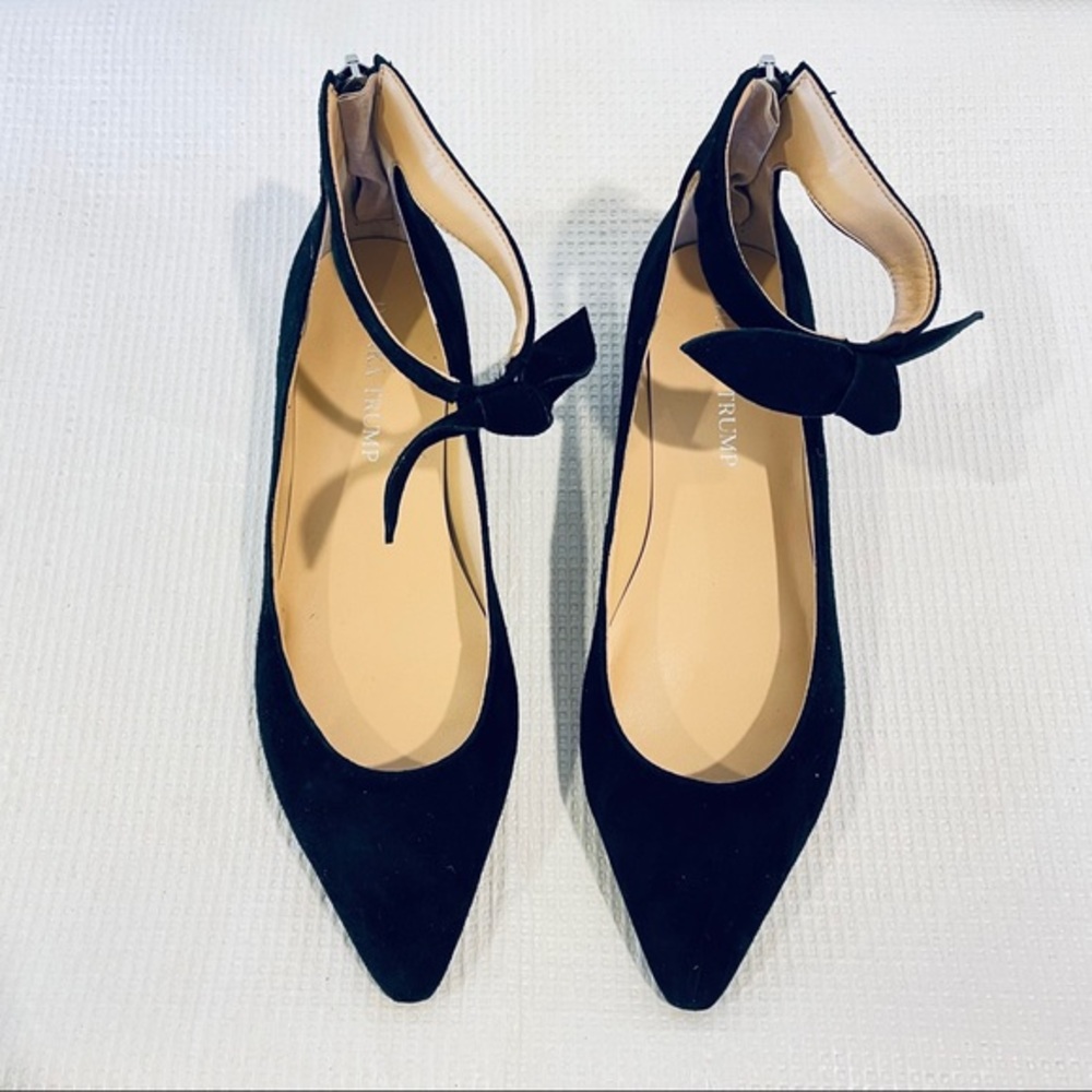 NWT Ivanka Trump Tramory Suede Pointed Toe Flats - Picture 5 of 11